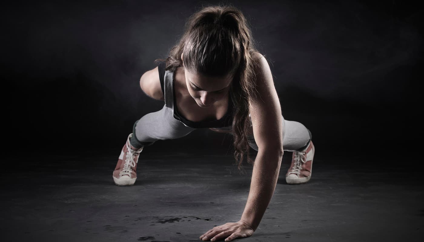 Athlete training with Xstatic Fit gear